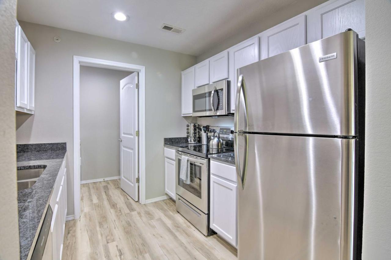Apartment With Patio, 4 Mi To Silver Dollar City! Брэнсон Экстерьер фото